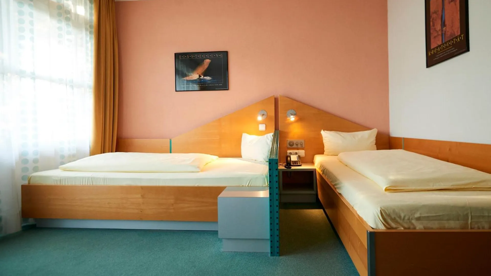 Hotel Sportschule Oberhaching 0*,  Deutschland